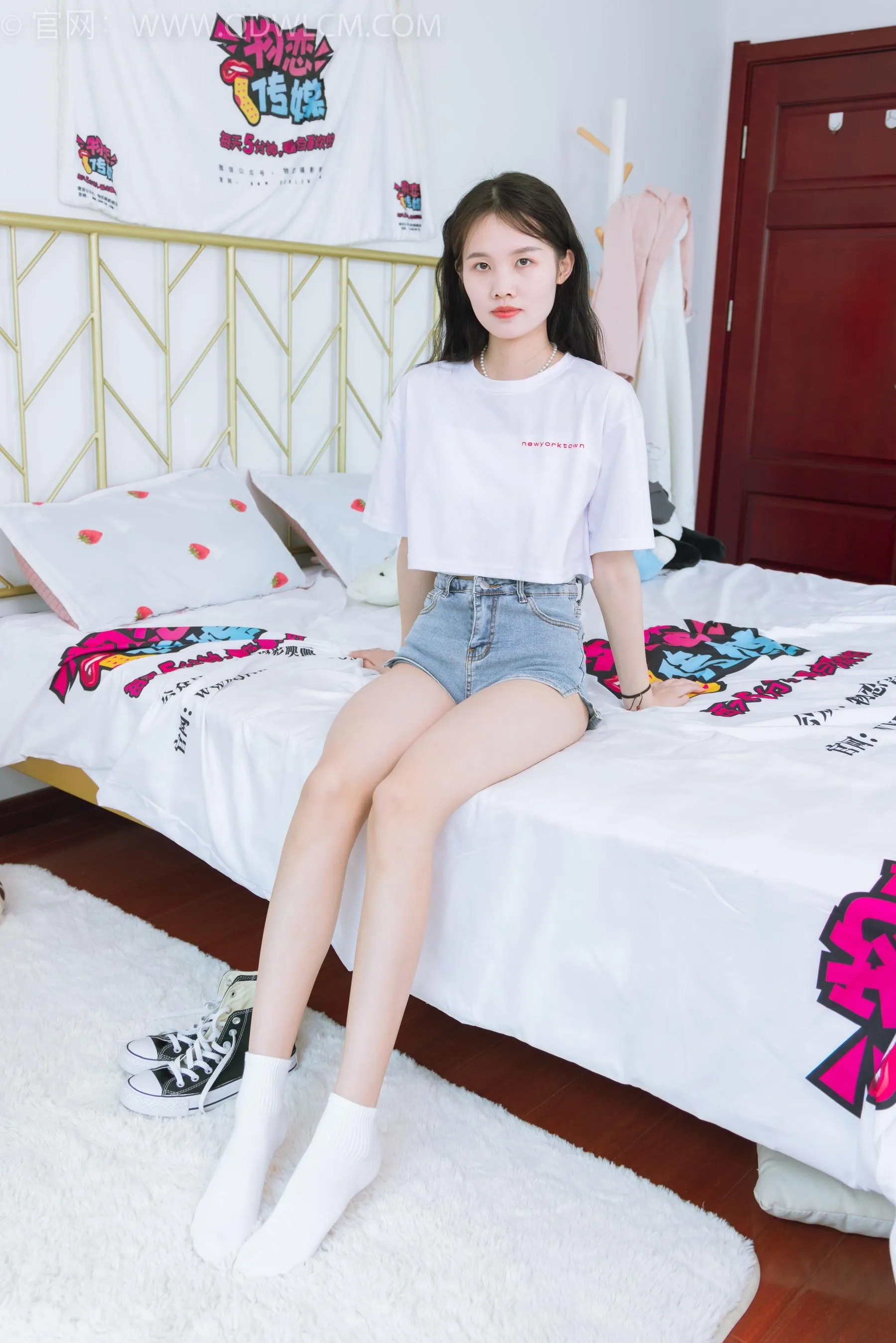 物恋传媒 NO.1559 颜颜-人来人往 [151P]插图7